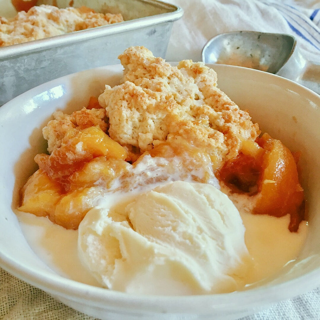Easy Gluten-Free Peach Cobbler Recipe